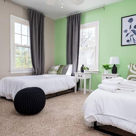 Serenity Beach House In Central Ilm W/ King Bed Wilmington Exteriör bild