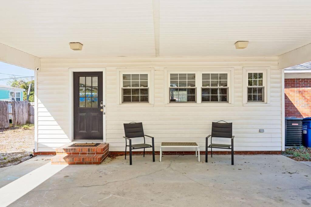 Serenity Beach House In Central Ilm W/ King Bed Wilmington Exteriör bild